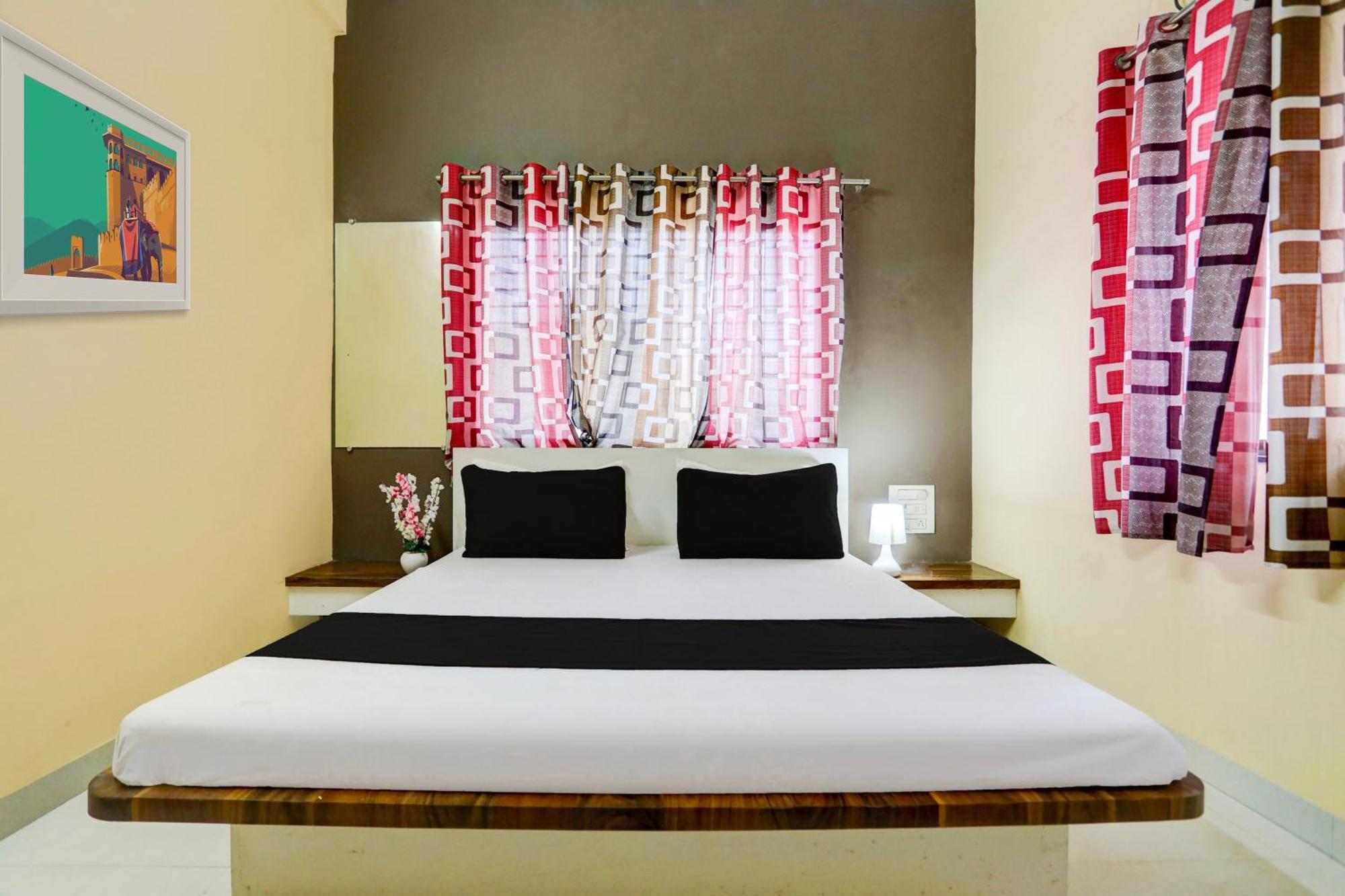 Hotel O Patil Residency Lodging Shahada Dış mekan fotoğraf