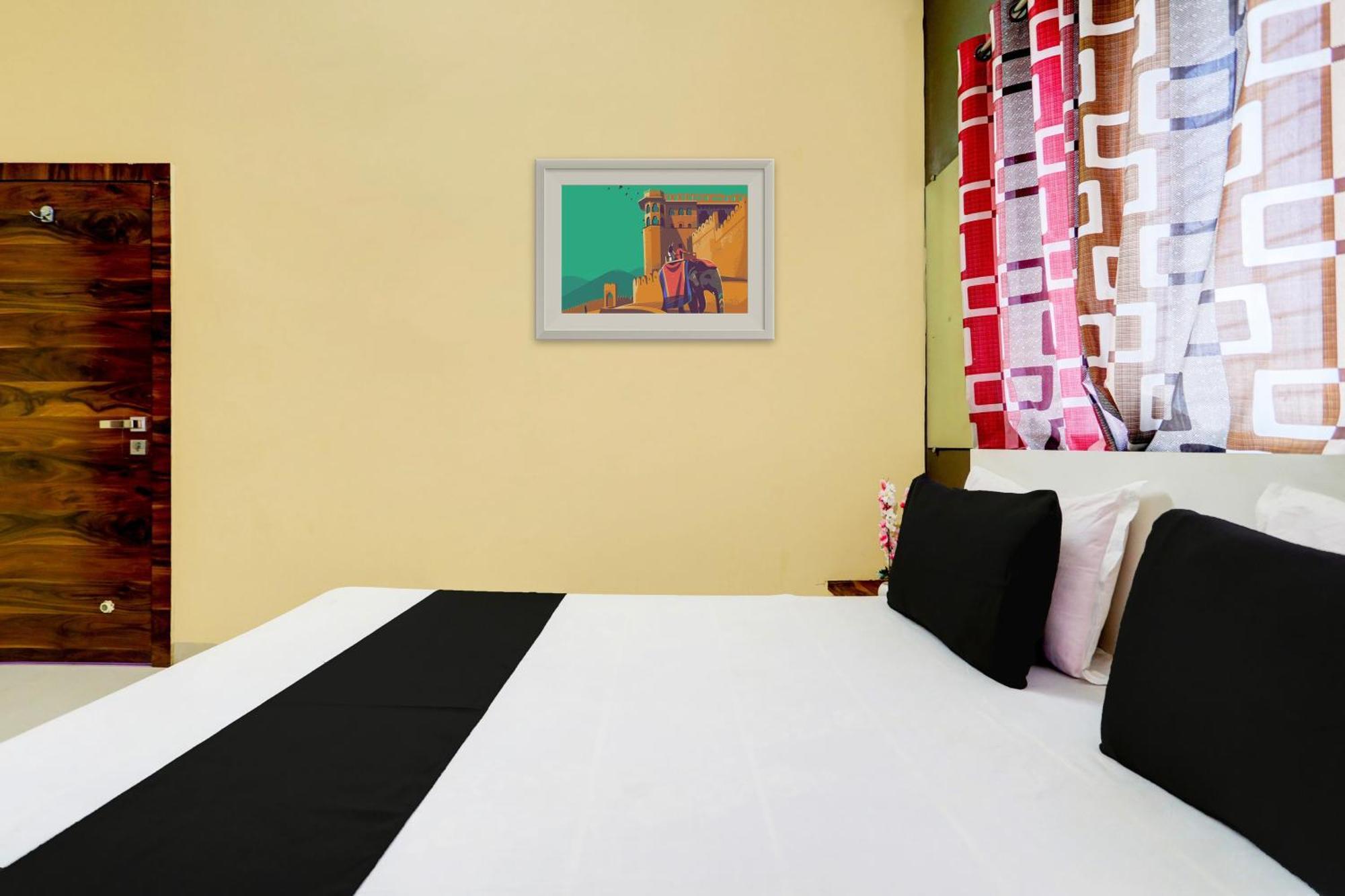 Hotel O Patil Residency Lodging Shahada Dış mekan fotoğraf